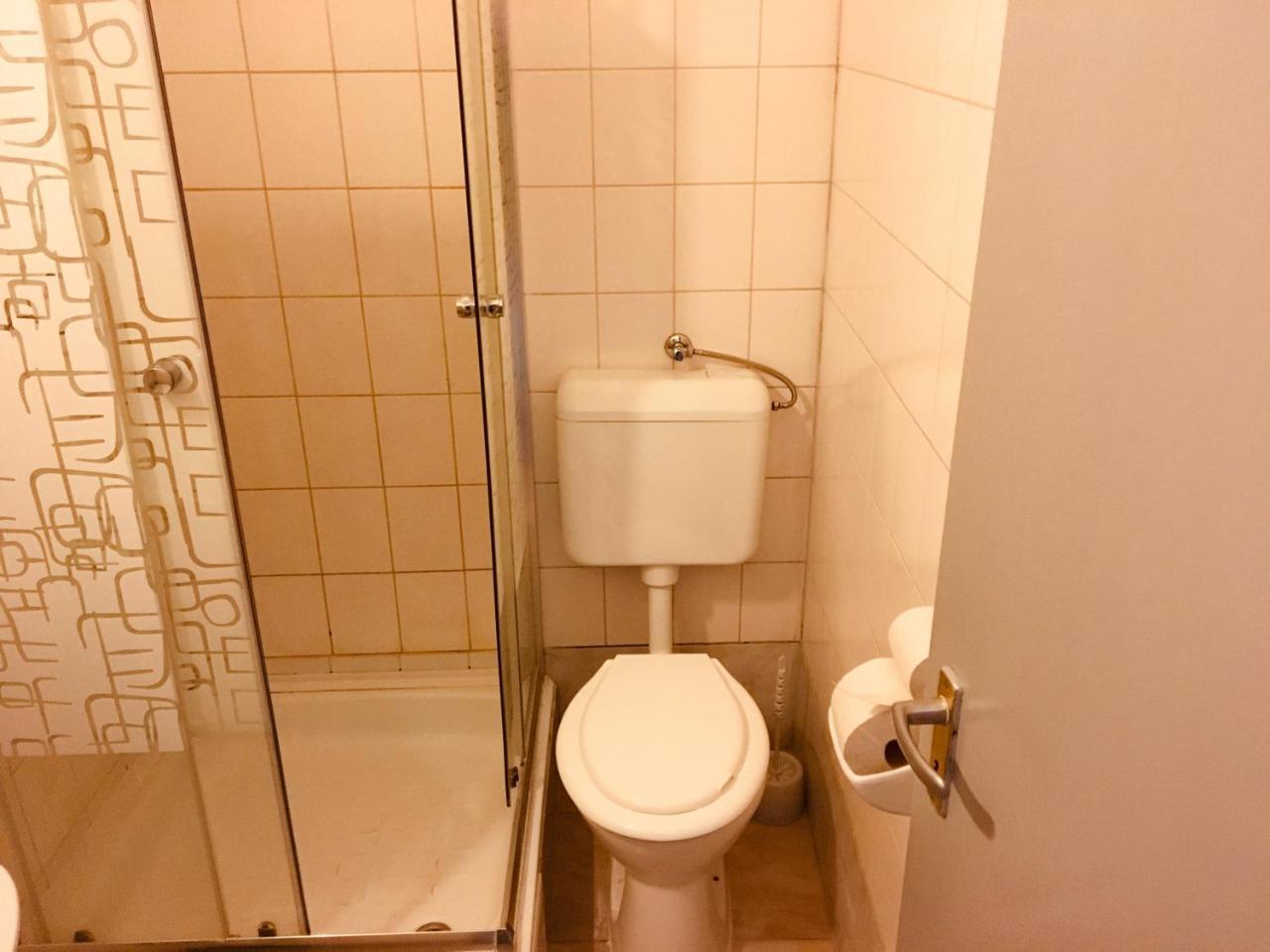 德布勒森 Stella Vendeghaz酒店 外观 照片