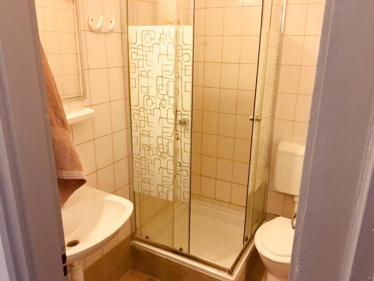 德布勒森 Stella Vendeghaz酒店 外观 照片