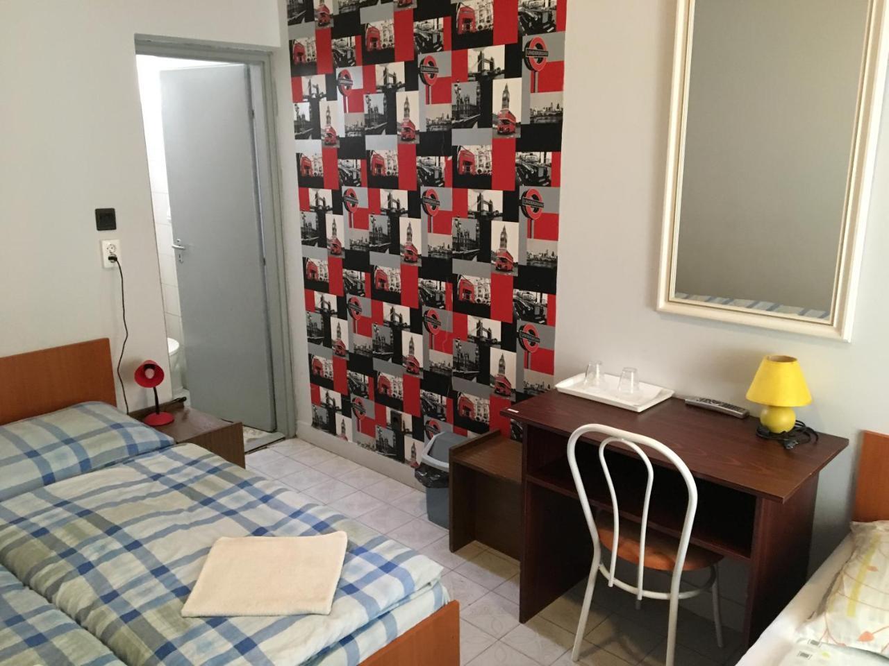 德布勒森 Stella Vendeghaz酒店 外观 照片
